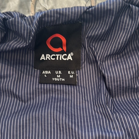 Arctica Silver Puffer - Picture 4 of 7